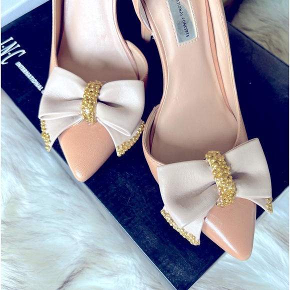 ❤️INTERNATIONAL CONCEPTS MACY's BRAND BEAUTIFUL TWO TONE HEELS